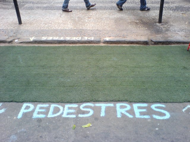 pedestres.jpg
